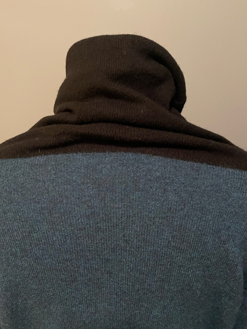 Repeat Cashmere Silver Edition Colorblock Teal & Black Cowl Neck Sweater S - Picture 10 of 14
